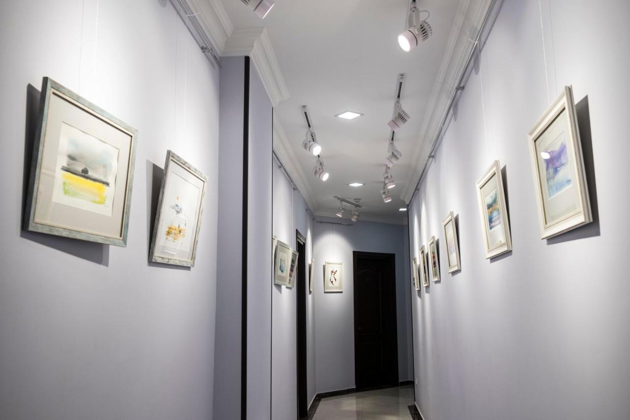 Art Hotel บาทูมิ ภายนอก รูปภาพ